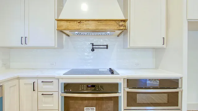 $415,000 | 5546 Tanglewood Trail, Spring Branch, TX 78070