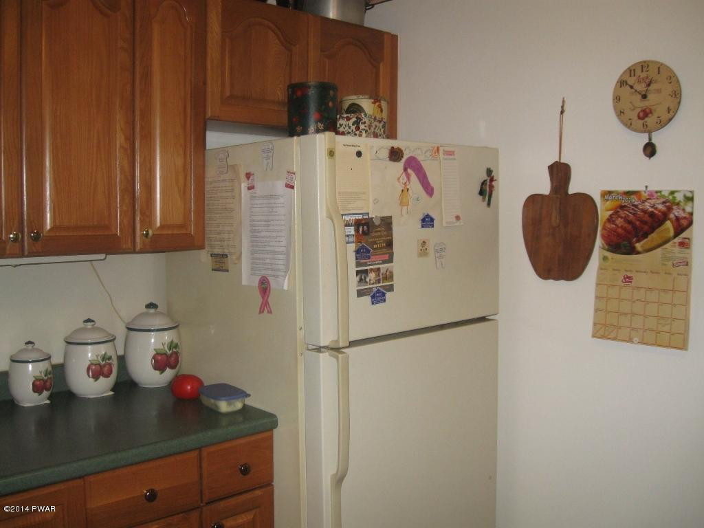 129 Old Schoolhouse Road Greentown, PA 18426 - Photo 9 of 25