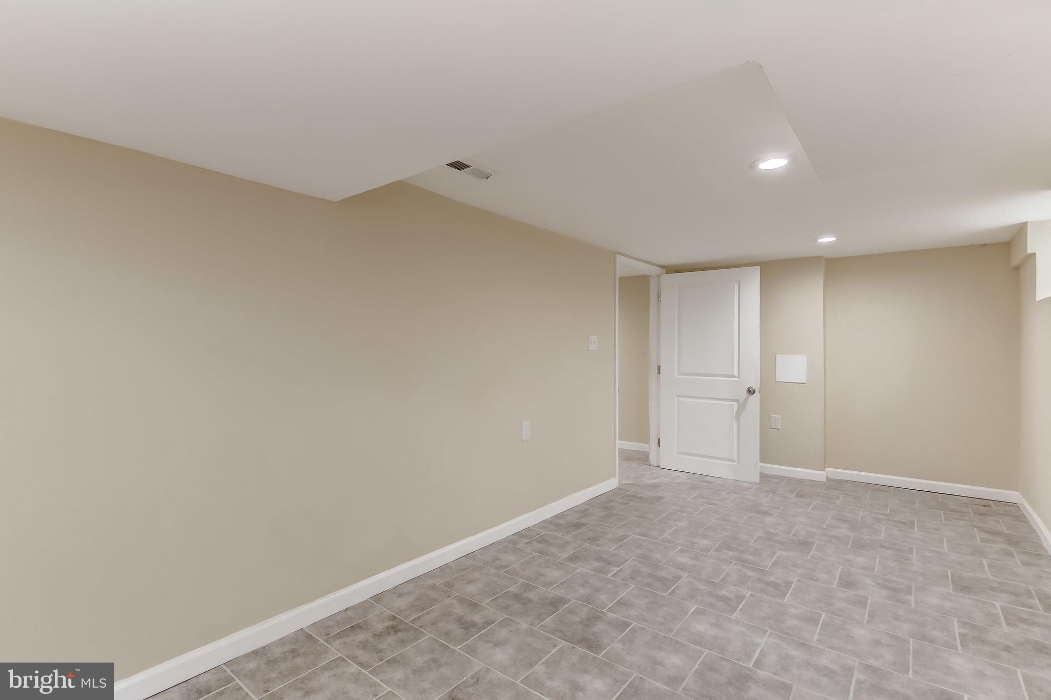 3540 Milford Mill Road Baltimore, MD 21244 - Photo 27 of 44