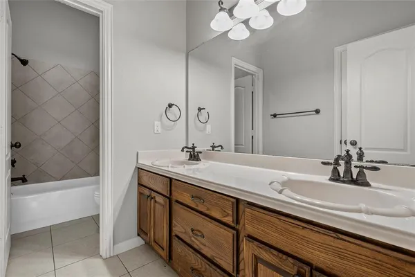 $449,000 | 302 Canterbury Road, Waco, TX 76712
