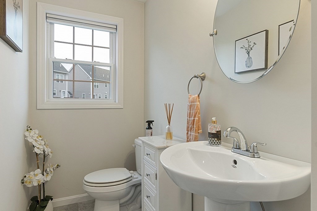 26 Riley Road, Unit 26 Tyngsborough, MA 01879 - Photo 18 of 40
