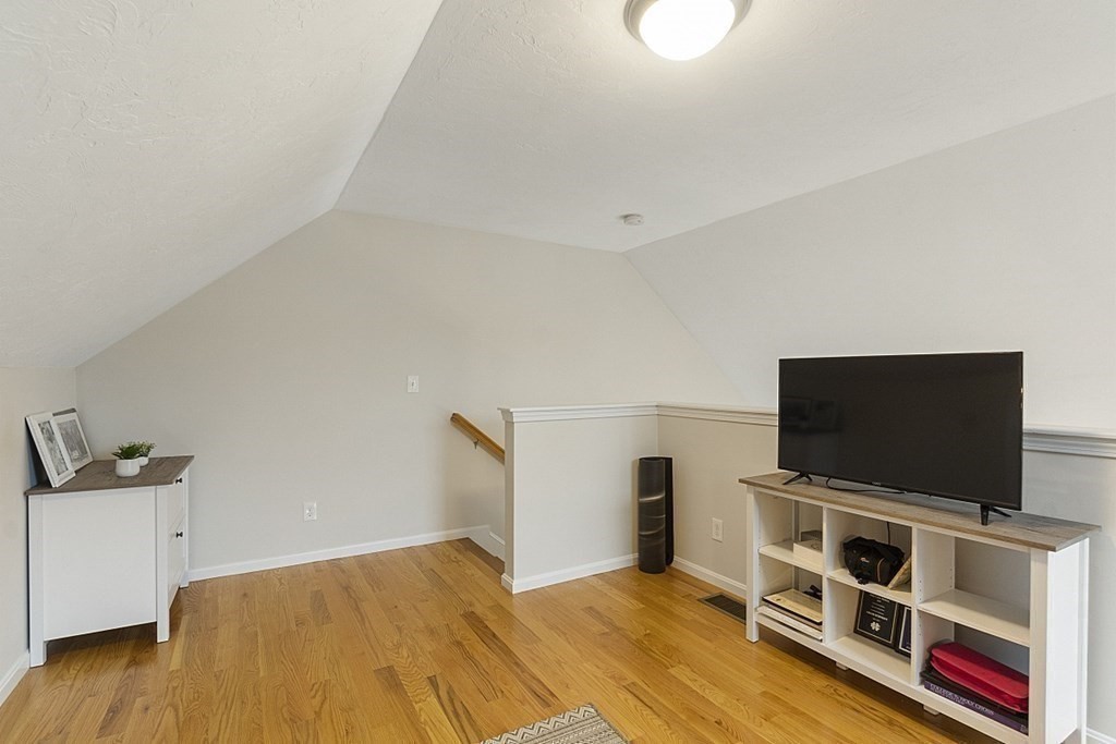 26 Riley Road, Unit 26 Tyngsborough, MA 01879 - Photo 32 of 40