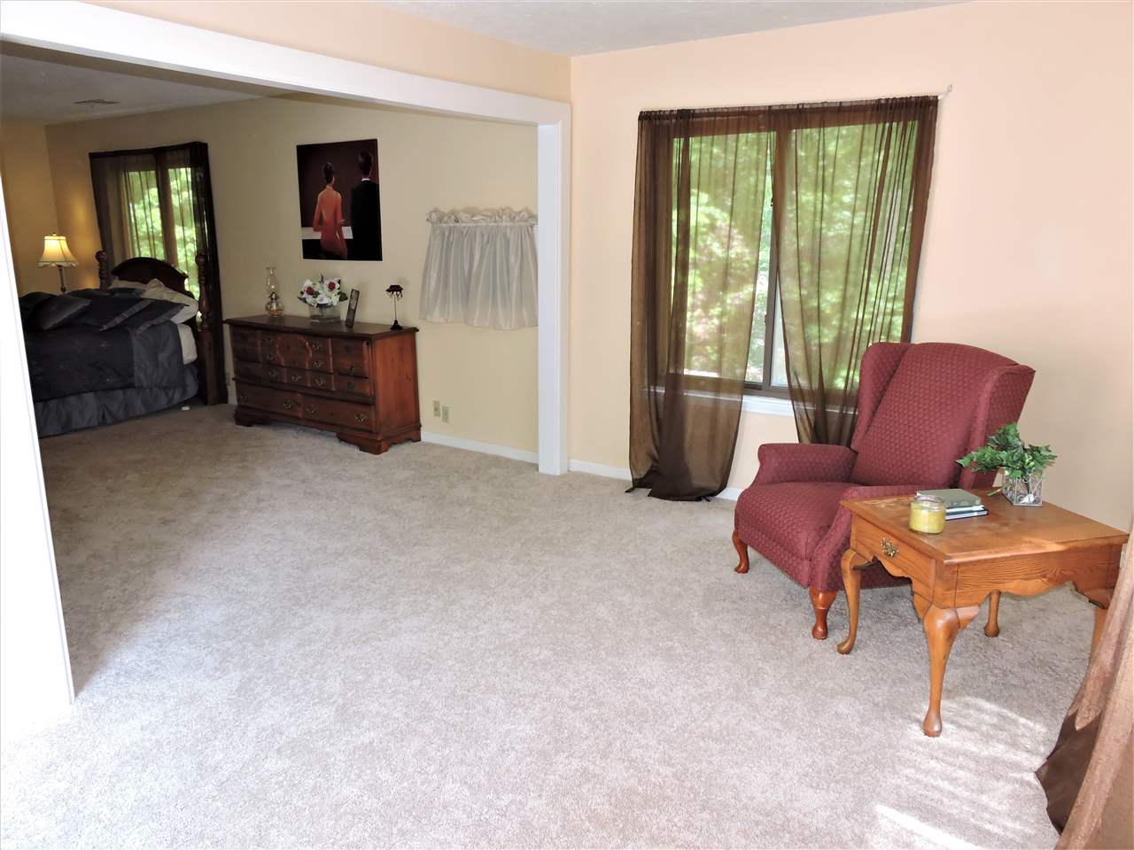 2013 North Red Bank Road Evansville, IN 47720 - Photo 16 of 27 Gallery Image 16