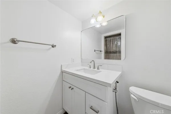 $3,750 | 12 Fairside, Irvine, CA 92614