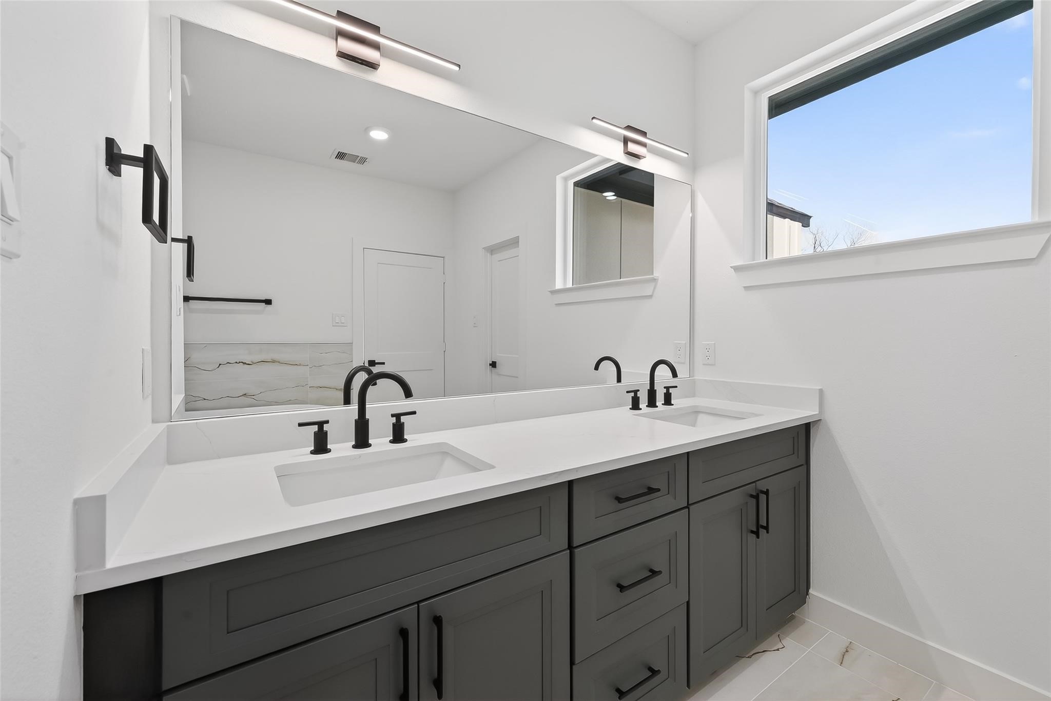 971 Highland Light Lane Houston, TX 77091 - Photo 35 of 39
