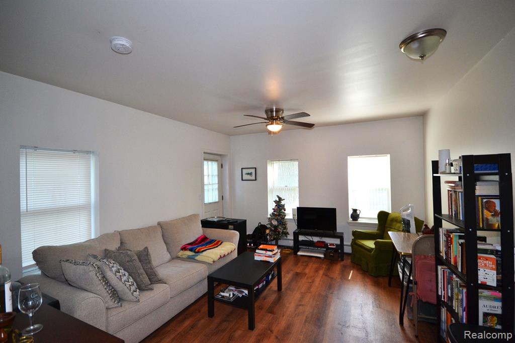 1335 South Troy, MI 48098 - Photo 26 of 40