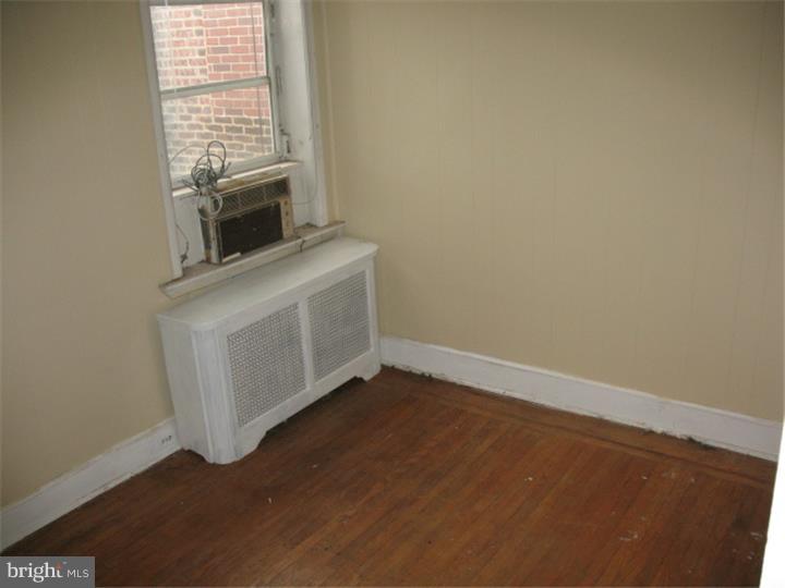 5781 Nassau Road Philadelphia, PA 19131 - Photo 17 of 25 Bedroom 2