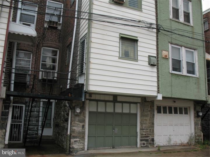 5781 Nassau Road Philadelphia, PA 19131 - Photo 25 of 25 Exterior Back