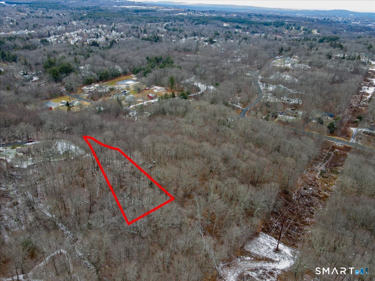 574 Washington Road Plymouth, CT 06786 - Photo 11 of 15 an aerial view of a houses with a yard