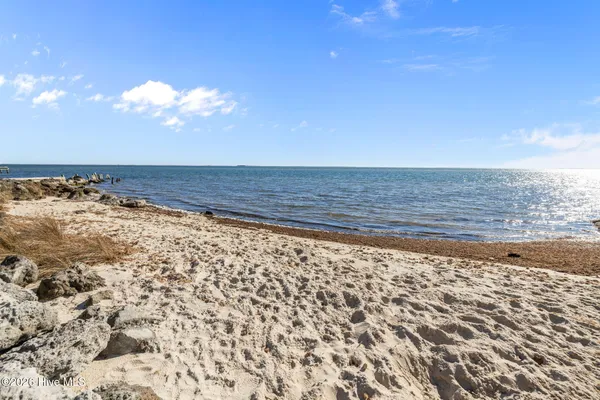 $419,000 | 664 Seashore Drive, Atlantic, NC 28511