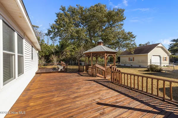 $419,000 | 664 Seashore Drive, Atlantic, NC 28511