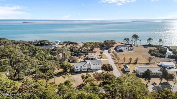 $419,000 | 664 Seashore Drive, Atlantic, NC 28511