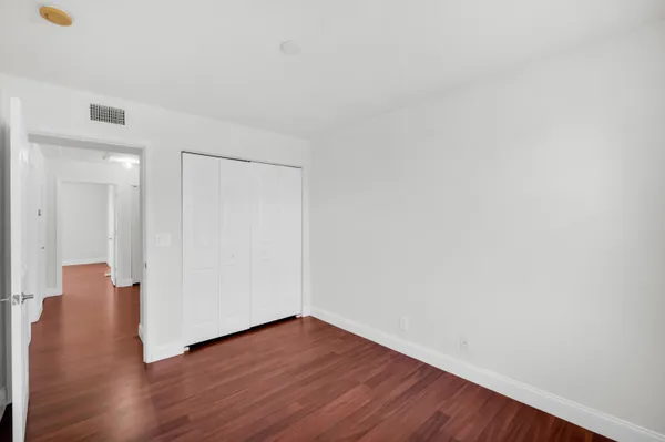 $3,000 | 2581 Riverside Drive, Coral Springs, FL 33065