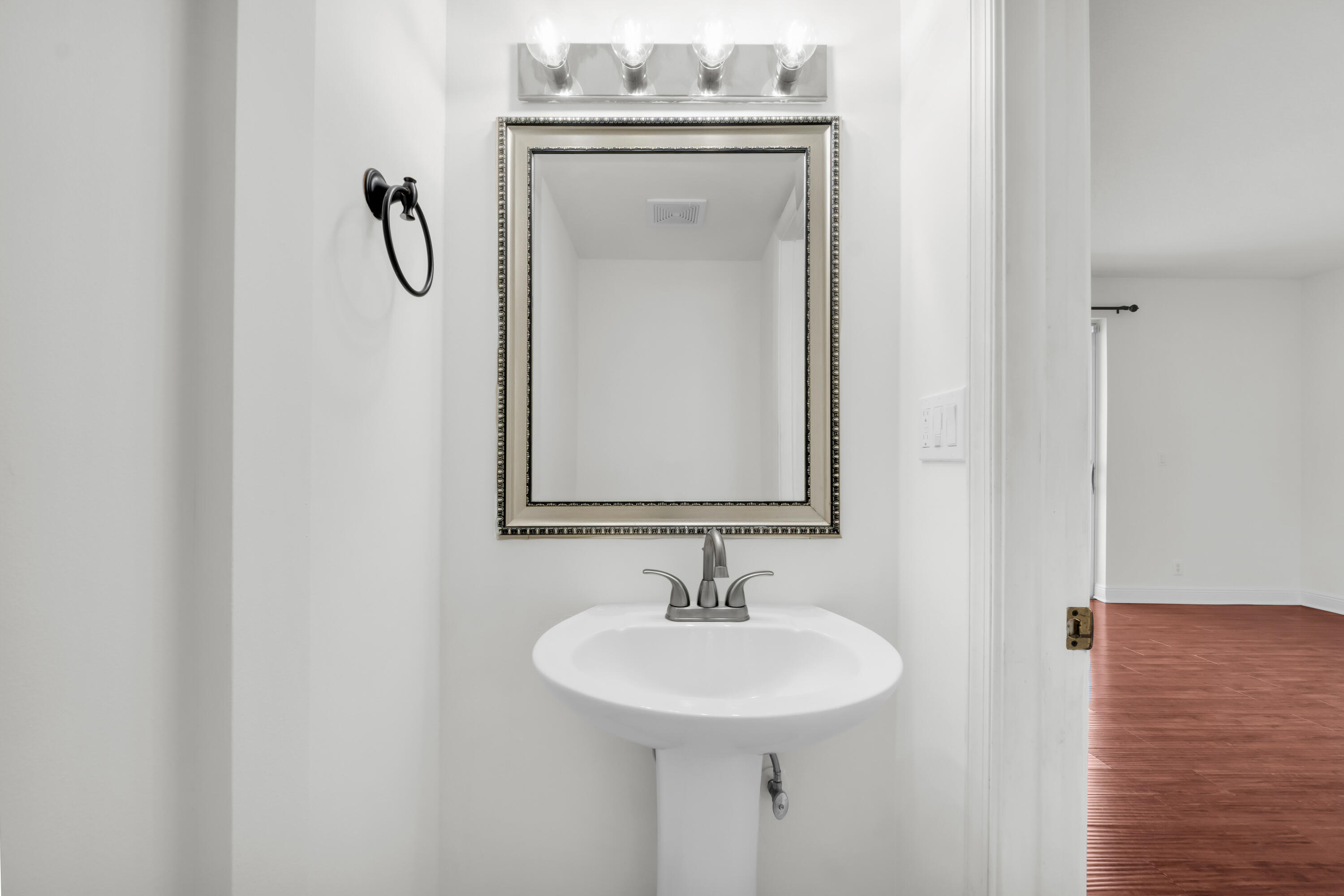 2581 Riverside Drive Coral Springs, FL 33065 - Photo 8 of 22 2581 Riverside Dr-10