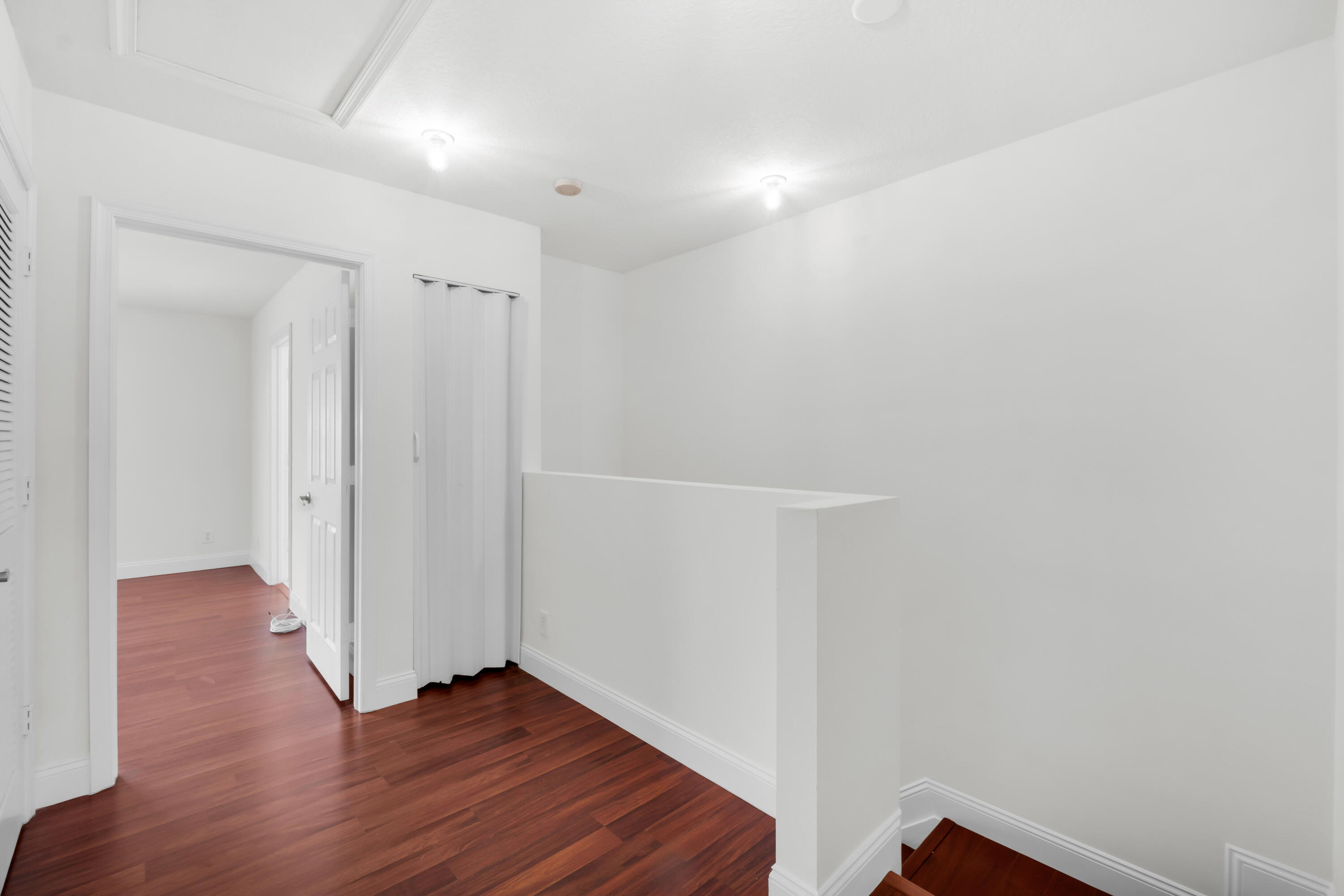 2581 Riverside Drive Coral Springs, FL 33065 - Photo 10 of 22 2581 Riverside Dr-12