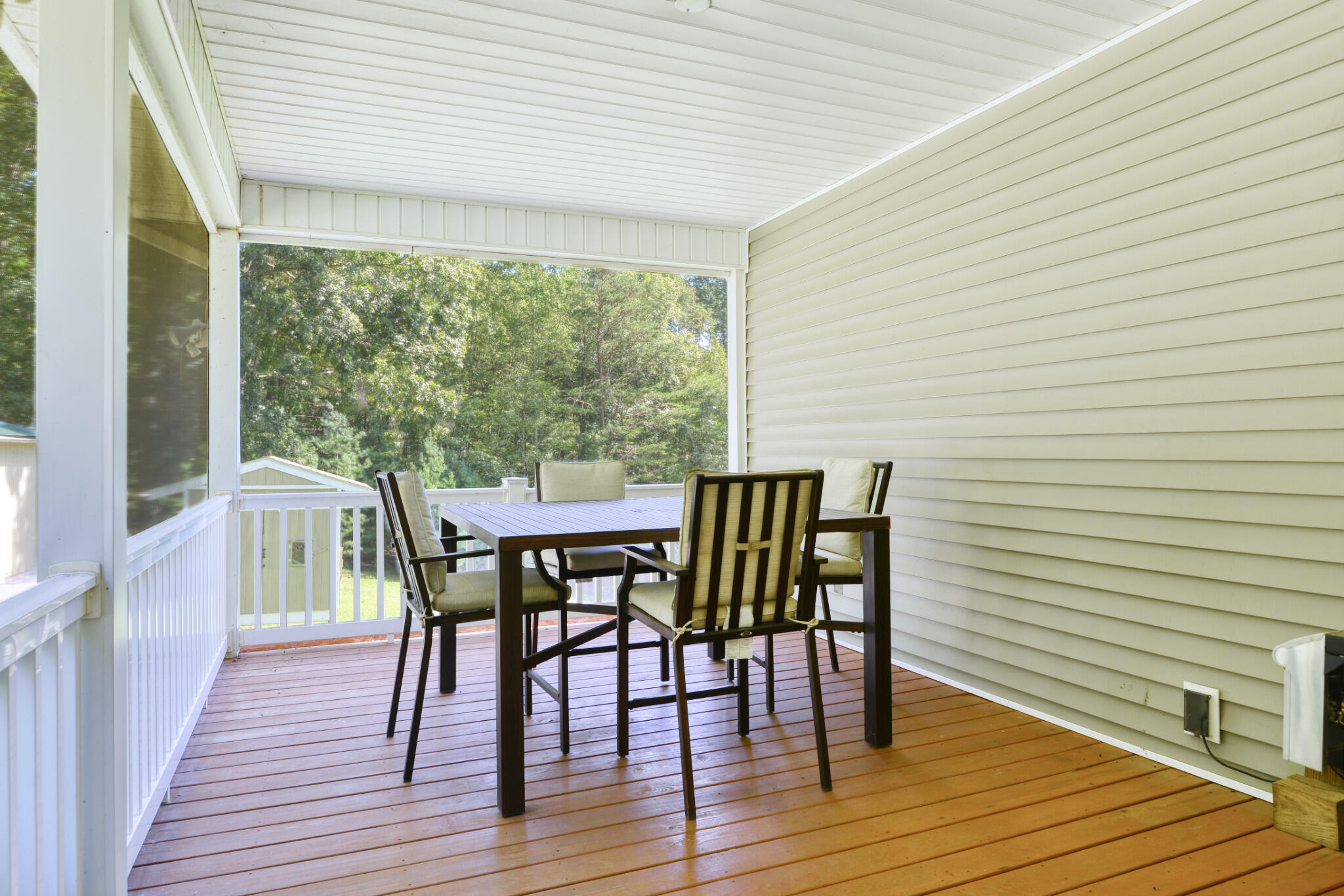 321 Cumberland Gap Road Newport, VA 24128 - Photo 51 of 71 47 00E_0281_hdr