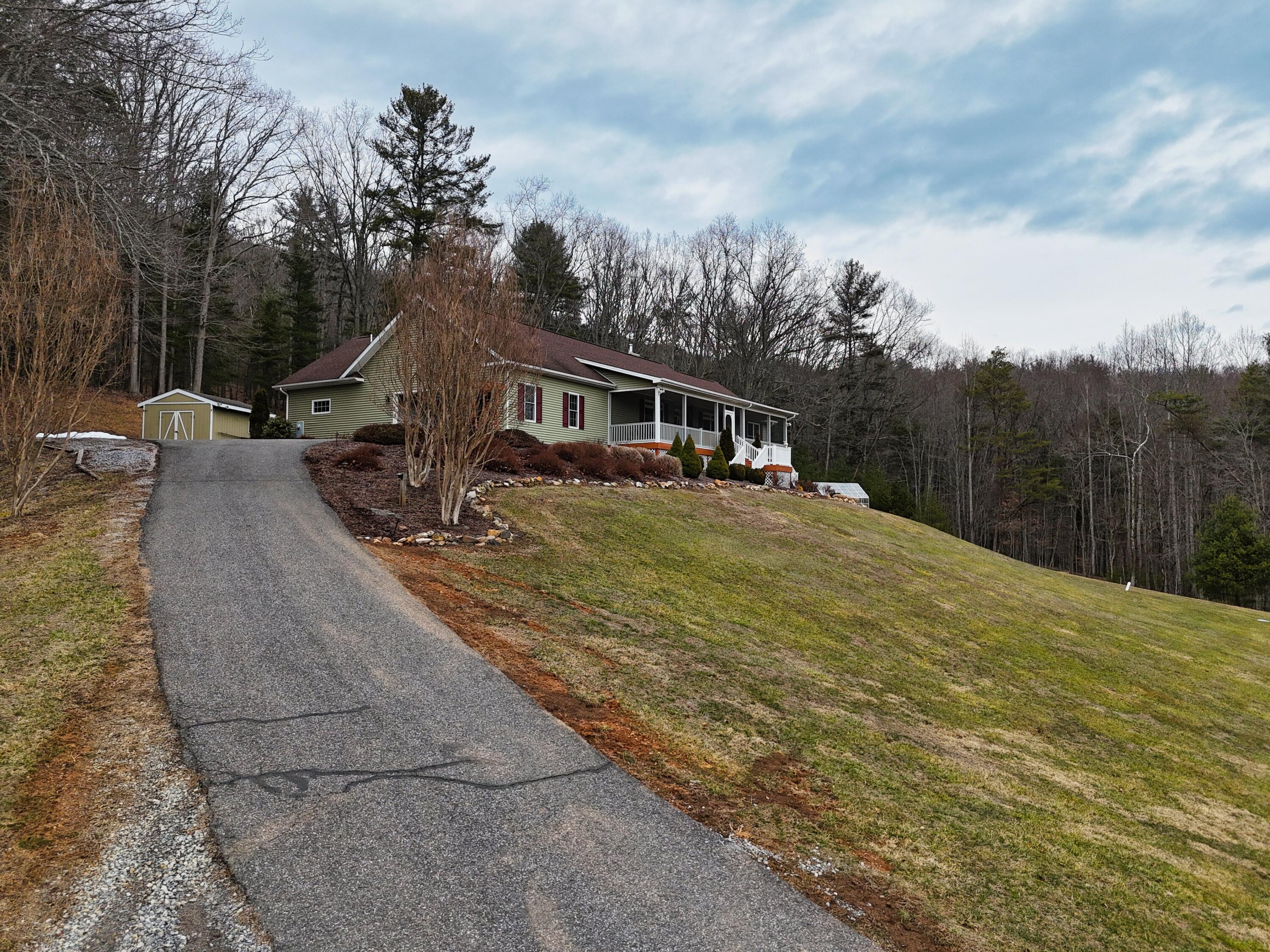 321 Cumberland Gap Road Newport, VA 24128 - Photo 6 of 71 DJI_20260218102332_0871_D