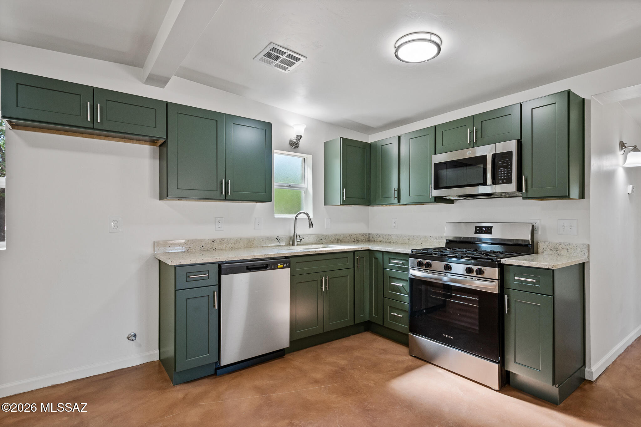 1416 South Country Club Road Tucson, AZ 85713 - Photo 10 of 32 Kitchen