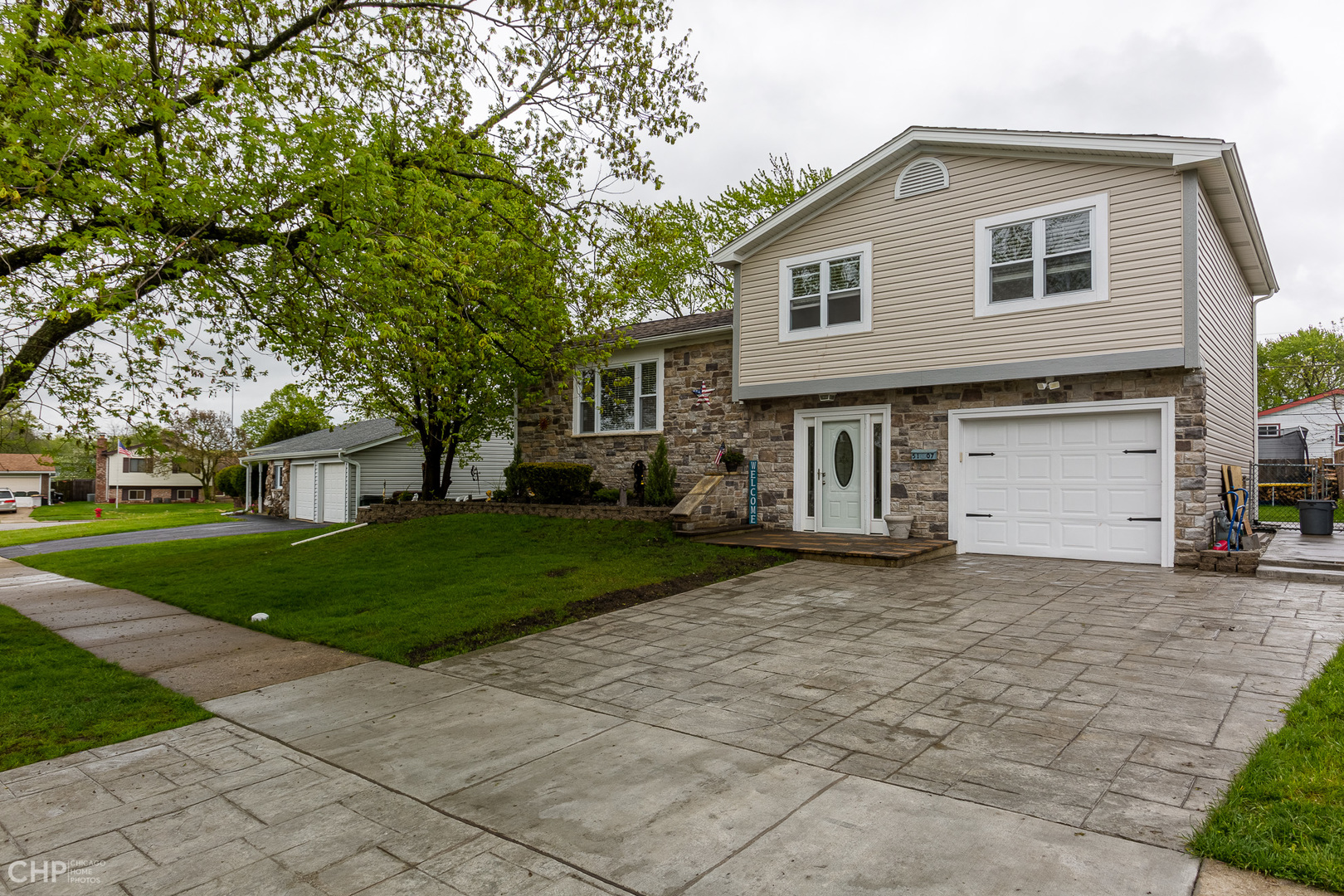 5107 Coulter Road Oak Forest, IL 60452 - Photo 4 of 26 Gallery Image 4