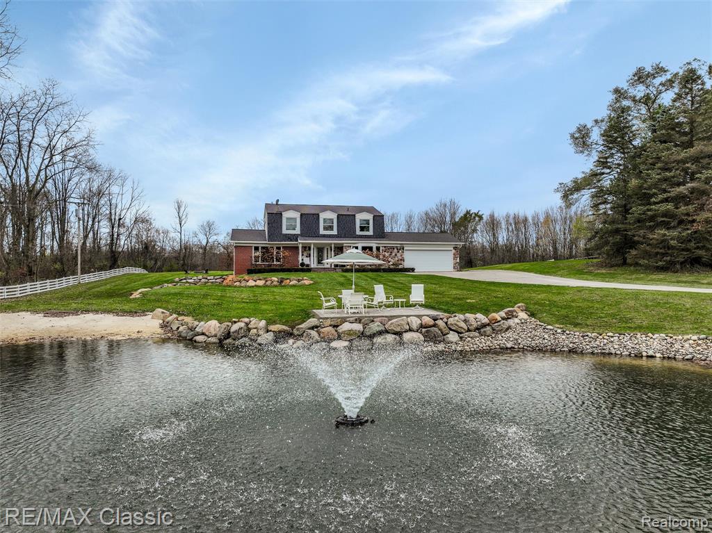 8173 Earhart Road South Lyon, MI 48178 - Photo 85 of 96 Gallery Image 85