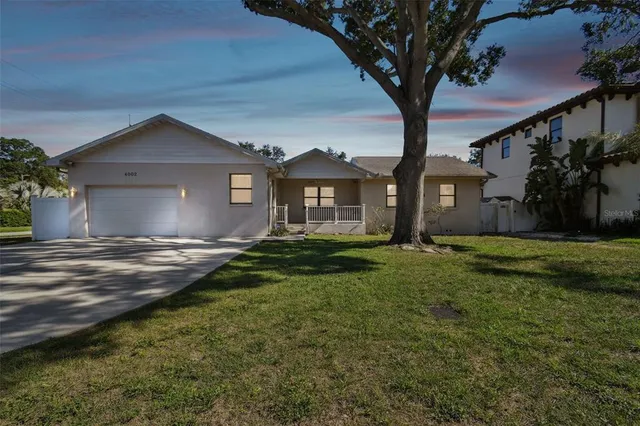 $4,250 | 4002 West Mullen Avenue, Tampa, FL 33609