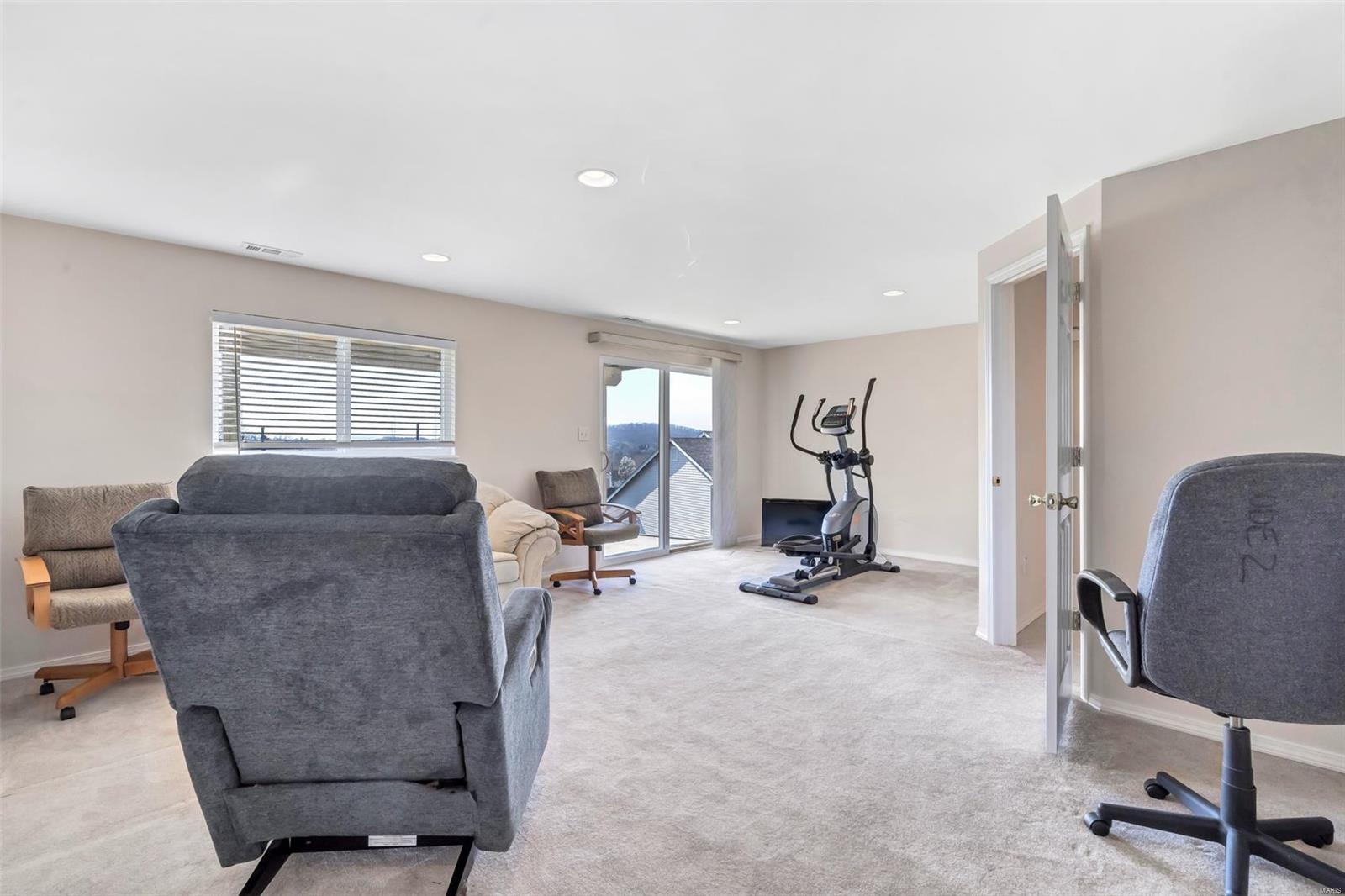 1248 Hunters Chase Drive Eureka, MO 63025 - Photo 26 of 39