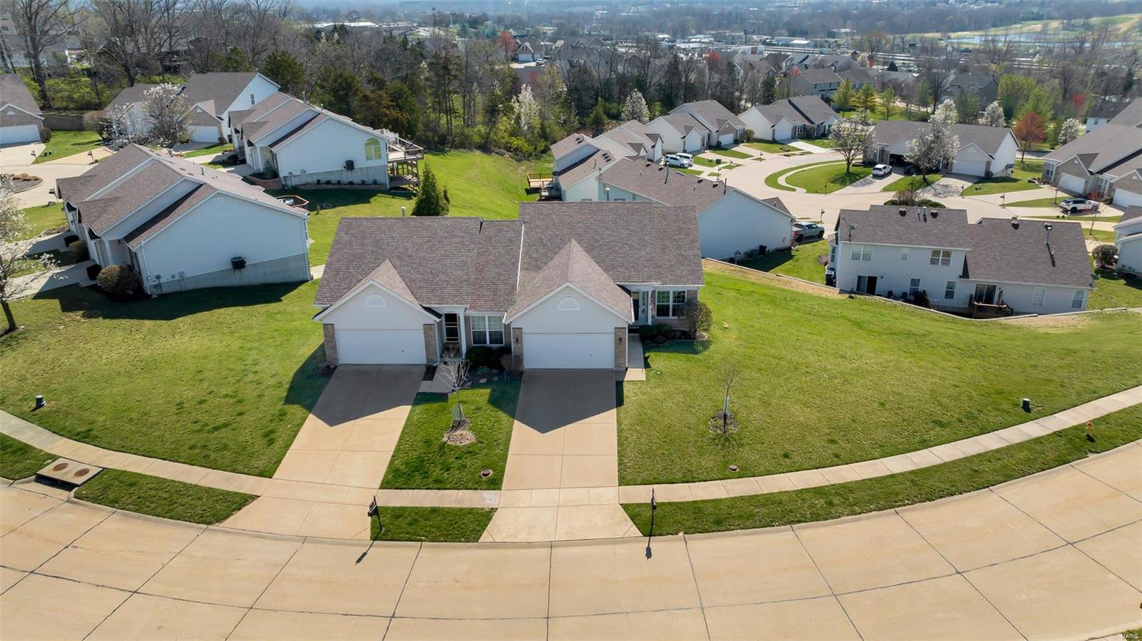 1248 Hunters Chase Drive Eureka, MO 63025 - Photo 34 of 39