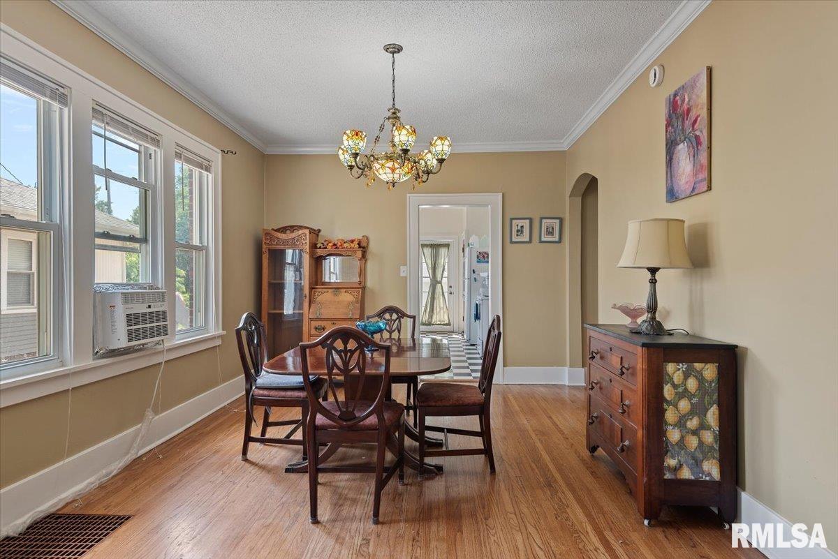 2141 South 4th Street Springfield, IL 62703 - Photo 15 of 49