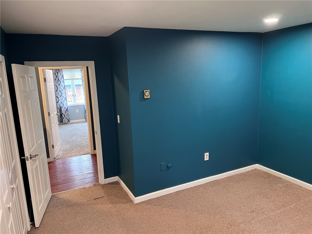 206 Arthurs Way Burrillville, RI 02859 - Photo 15 of 23