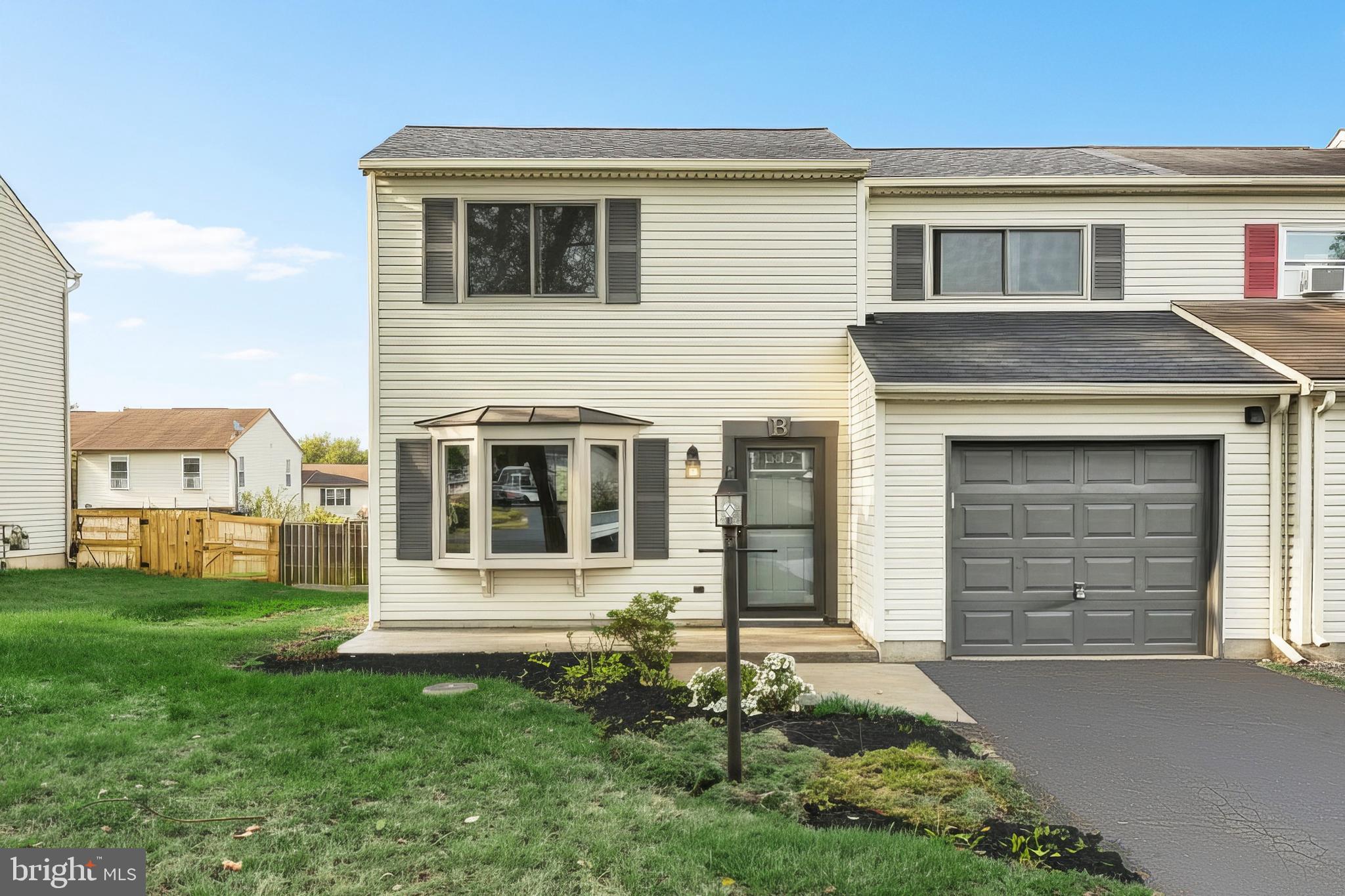 3108 Sundial Road Dover, PA 17315 - Photo 2 of 34 Gallery Image 2