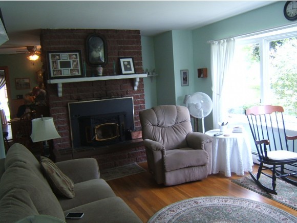 12 Pearce Circle Rockingham, VT 05101 - Photo 6 of 20 Gallery Image 6