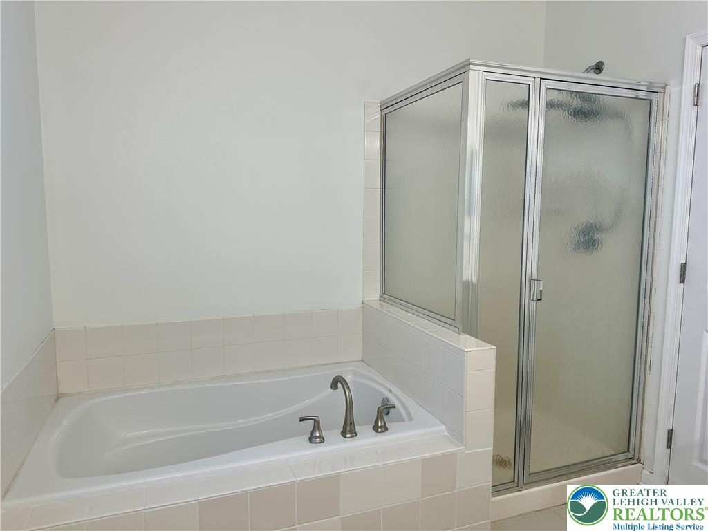4312 Creek Road Allentown, PA 18104 - Photo 20 of 32