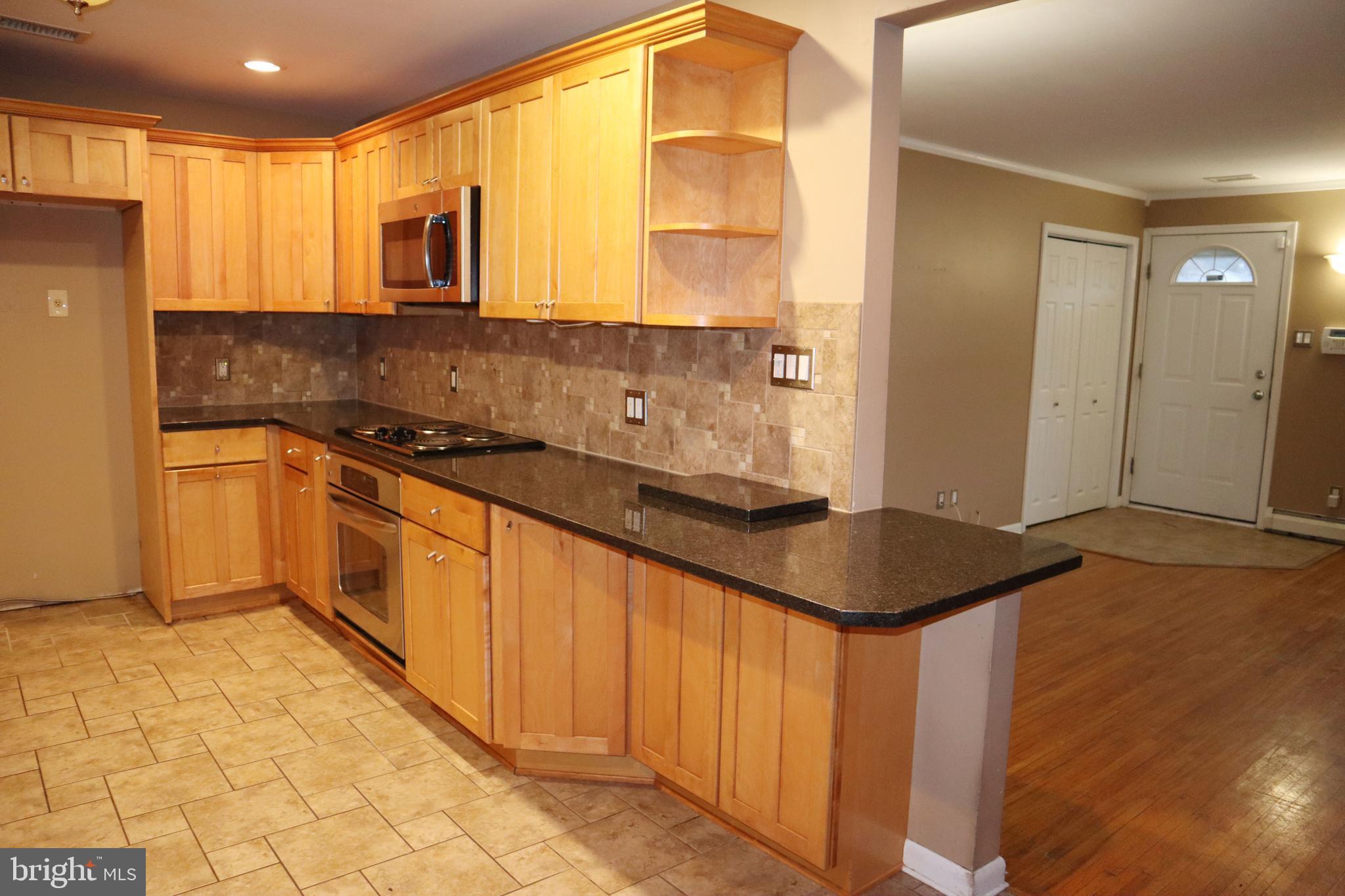 3304 Lisa Road Norristown, PA 19403 - Photo 11 of 55 Gallery Image 11