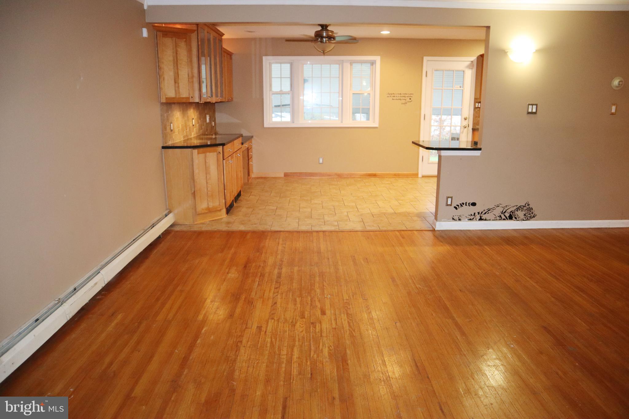 3304 Lisa Road Norristown, PA 19403 - Photo 12 of 55 Gallery Image 12