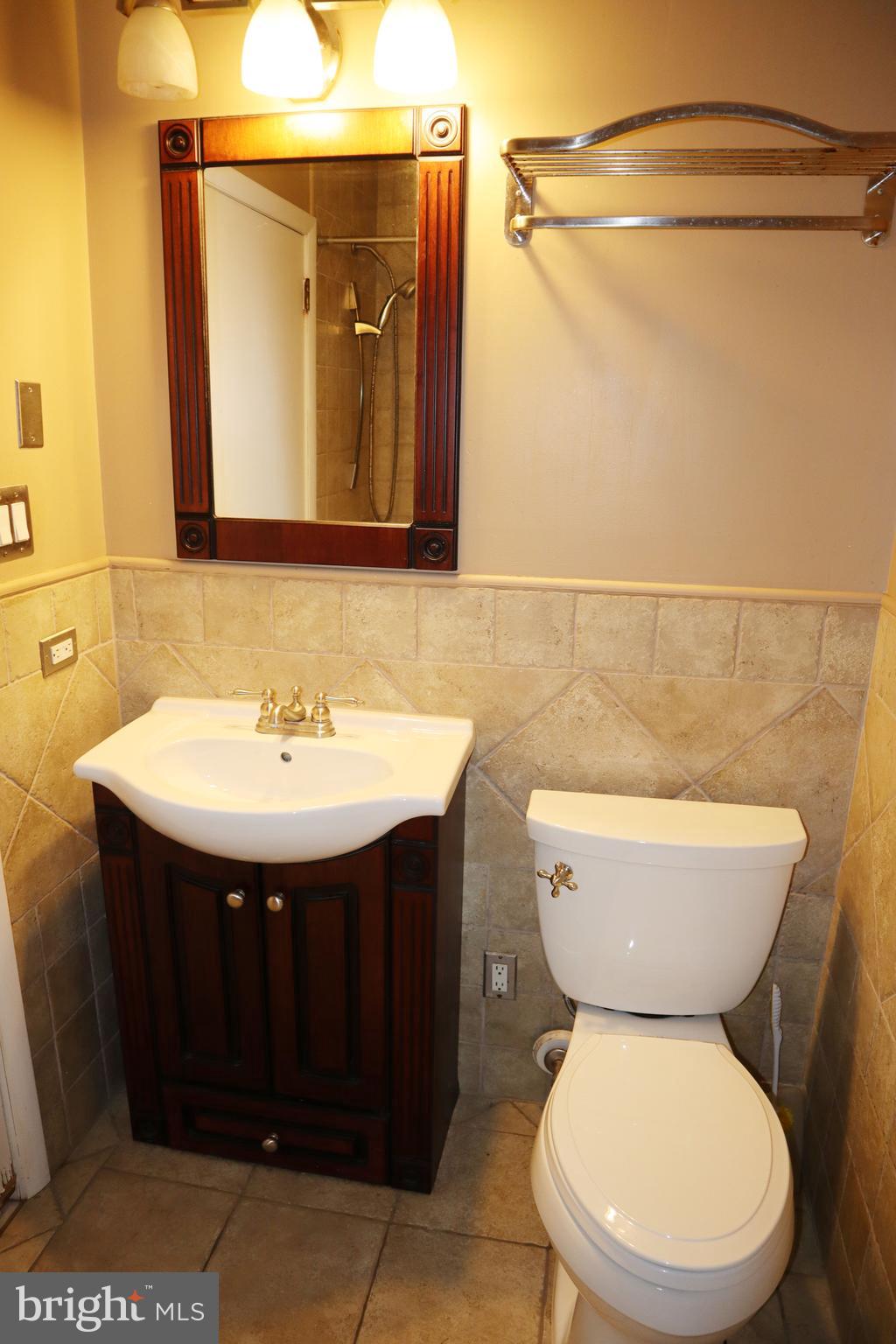 3304 Lisa Road Norristown, PA 19403 - Photo 16 of 55 Gallery Image 16