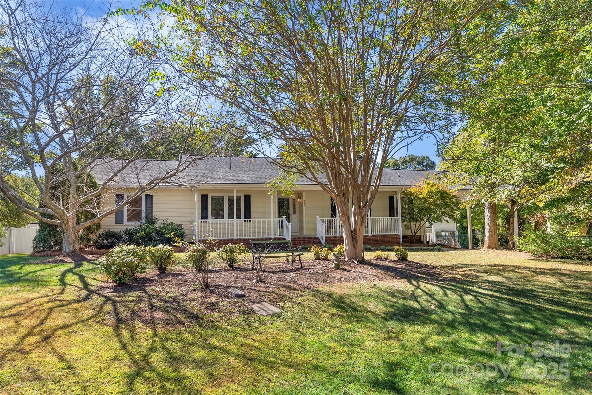 411 Shannon Ridge Drive Gastonia, NC 28056 - Photo 3 of 45