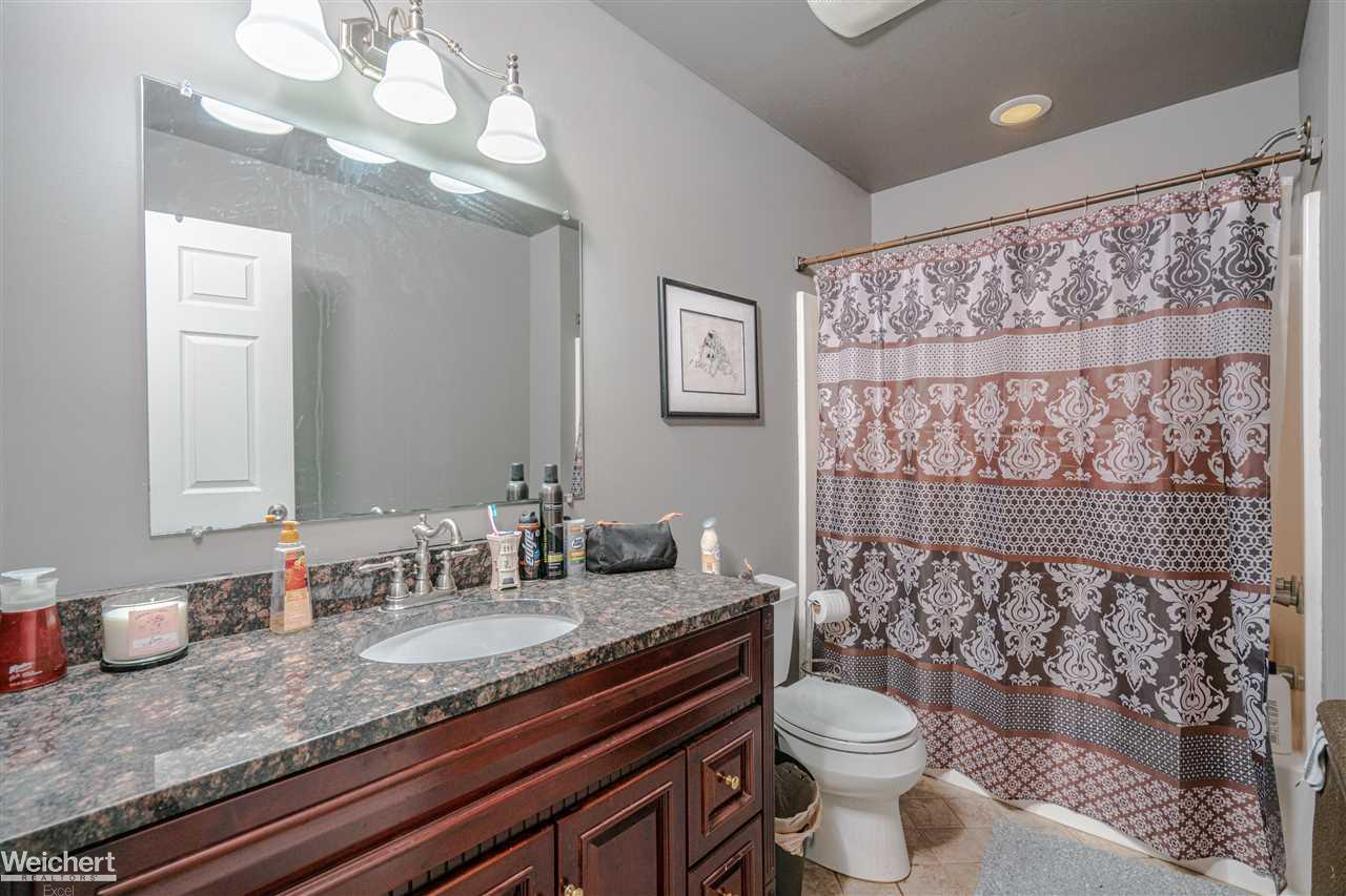15400 Schultz Road Allenton, MI 48002 - Photo 29 of 38 50028395-28.JPG