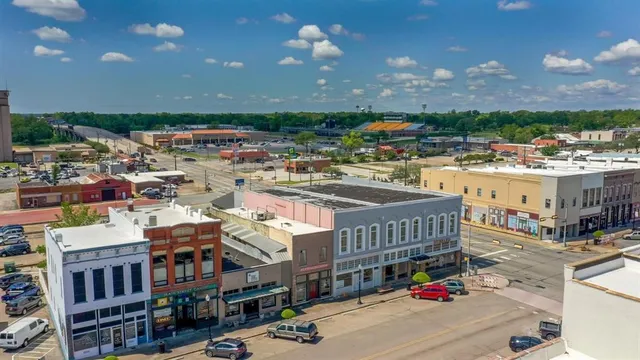 a picture of city view