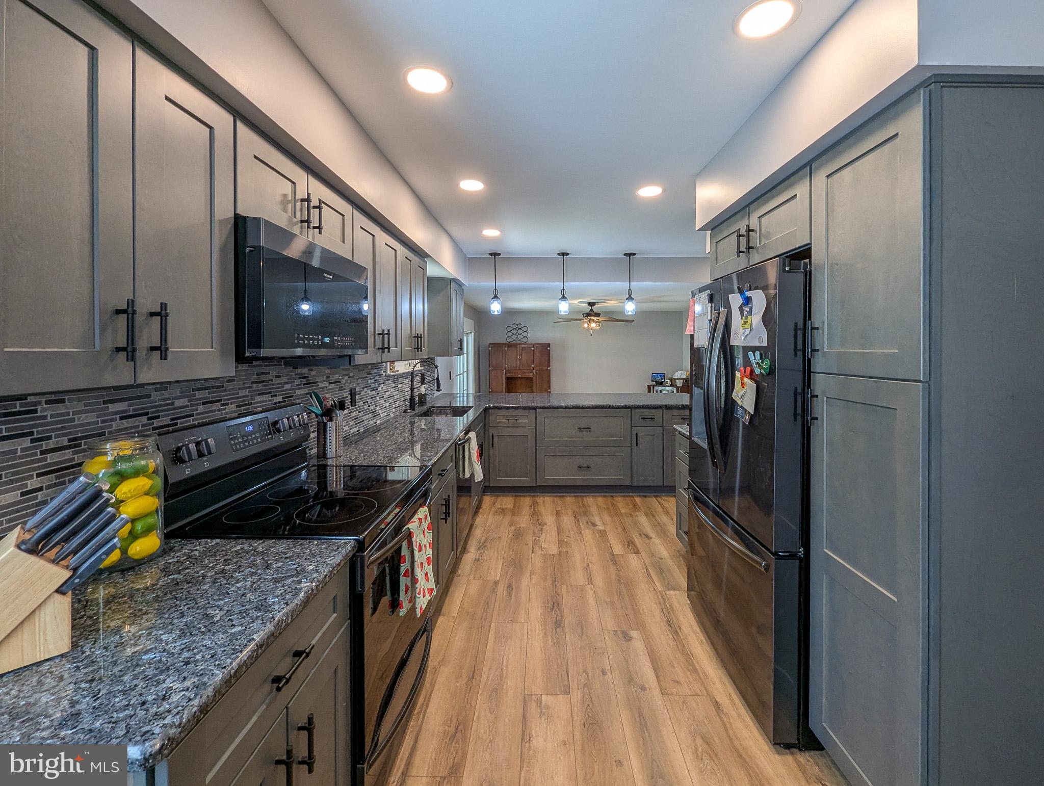 613 Wendy Way Hatfield, PA 19440 - Photo 11 of 31