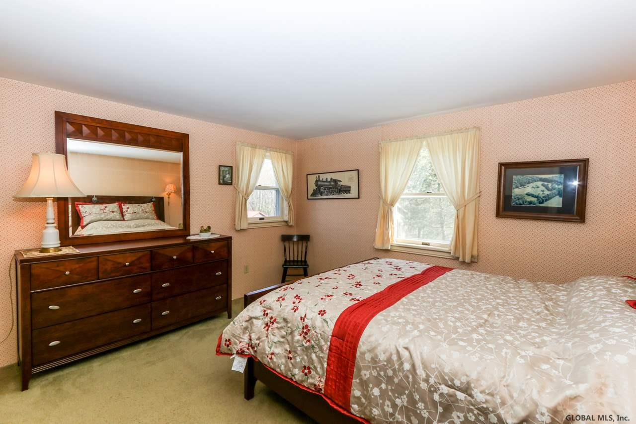 79 Degraff Road Amsterdam, NY 12010 - Photo 17 of 25 Photo 17