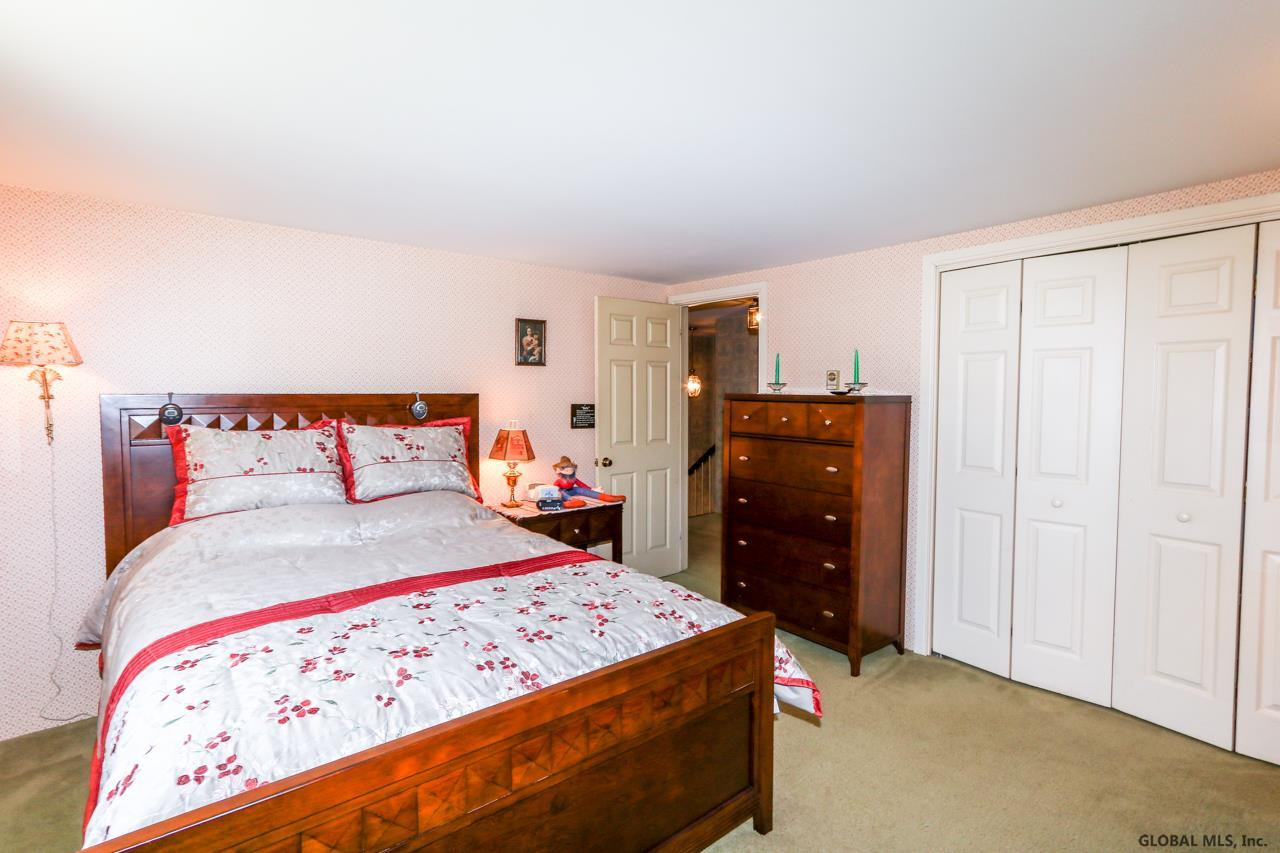 79 Degraff Road Amsterdam, NY 12010 - Photo 18 of 25 Photo 18