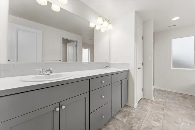 $2,495 | 513 Stanley Lake Street, Middleton, ID 83644