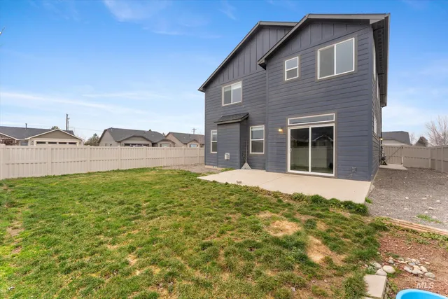 $2,495 | 513 Stanley Lake Street, Middleton, ID 83644