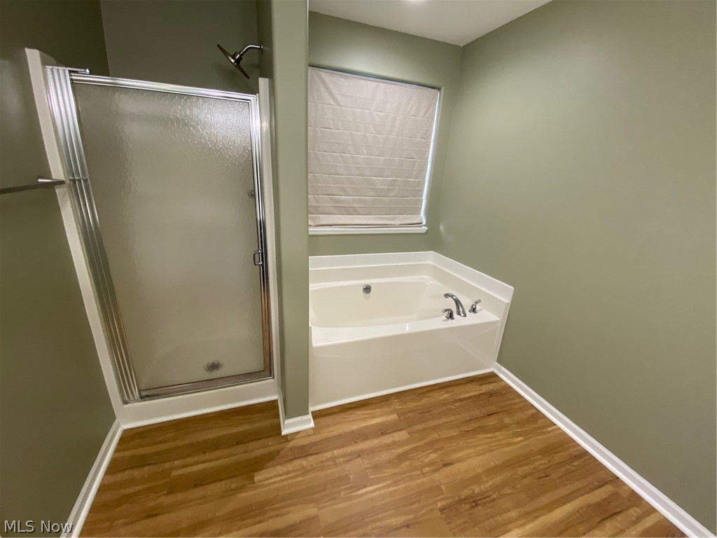 2251 Graybill Road Green, OH 44685 - Photo 11 of 23 upstairs master bathroom