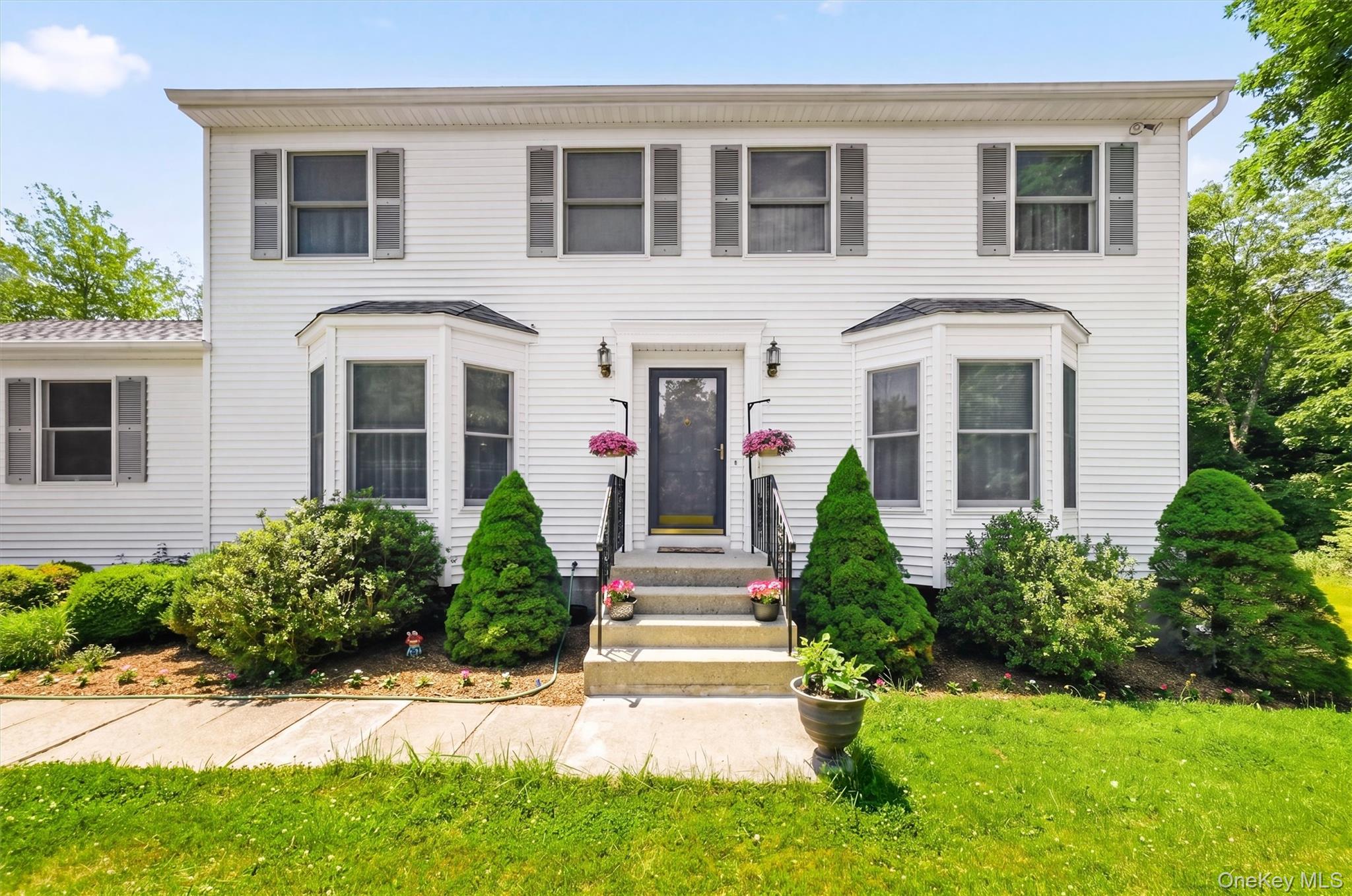 311 New Vernon Road Middletown, NY 10940 - Photo 4 of 49