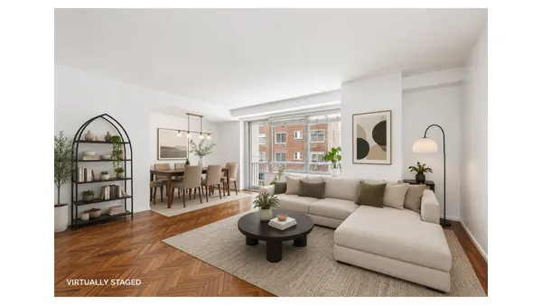 $895,000 | 216-218 East 47th Street, Unit 6B | Midtown East