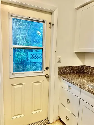 $2,100 | 4307 Sea Grape Drive, Unit 1, Fort Lauderdale, FL 33308