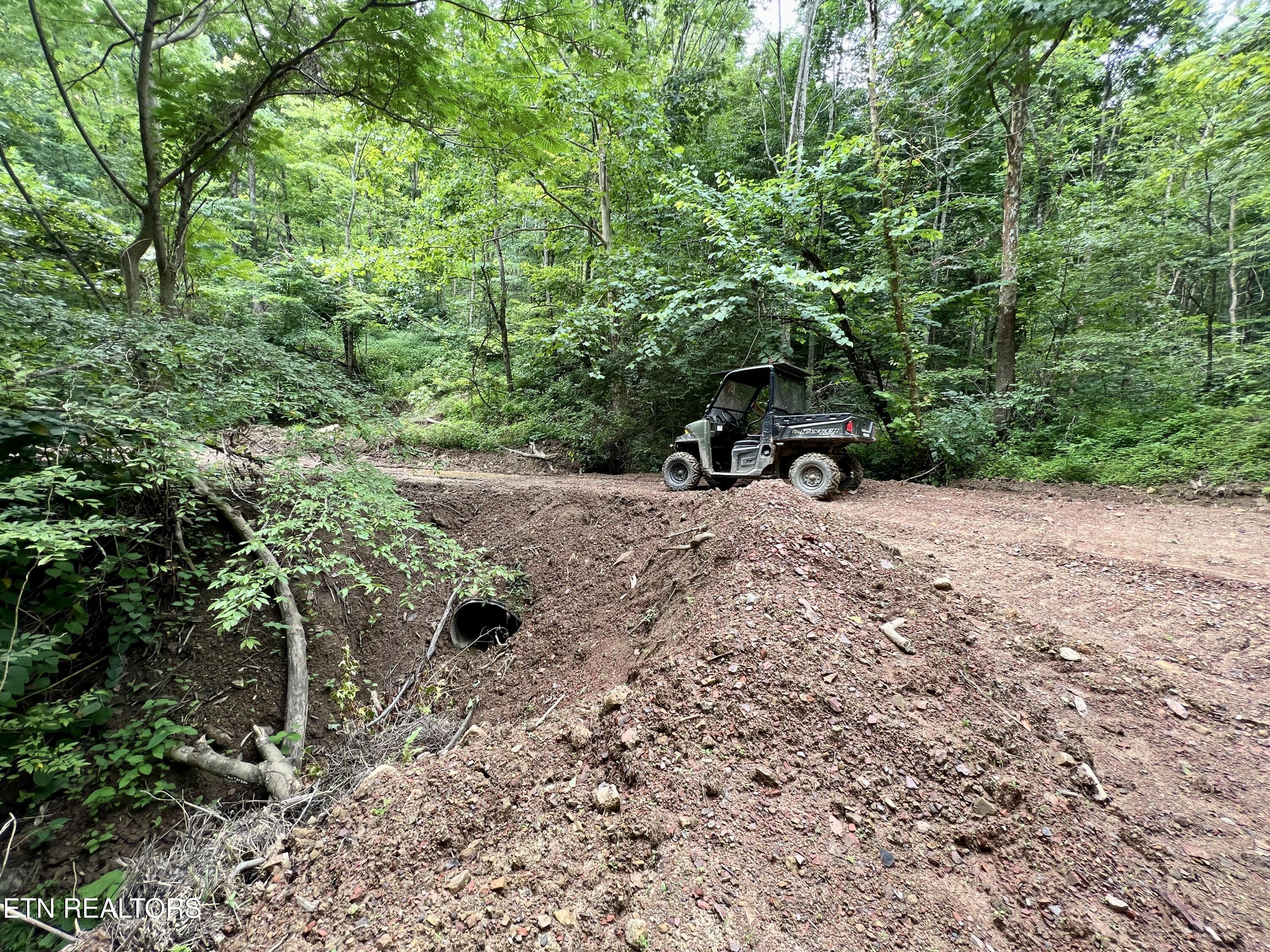 Wool Lane Newcomb, TN 37819 - Photo 6 of 53 5