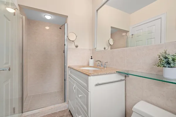 $2,550,000 | 520 Clinton Road, Brookline, MA 02467