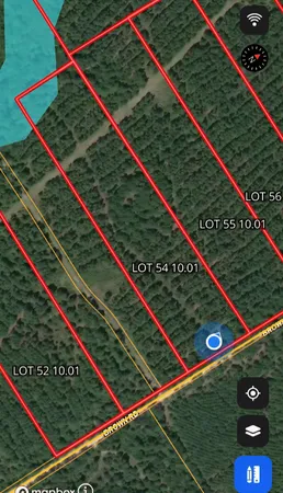 a view of a tennis court